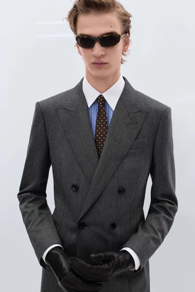 Look 8